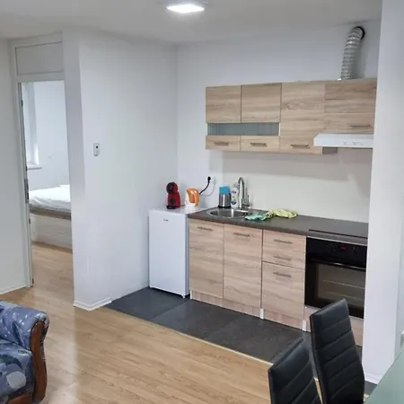 Hotel Muric Apartman 9